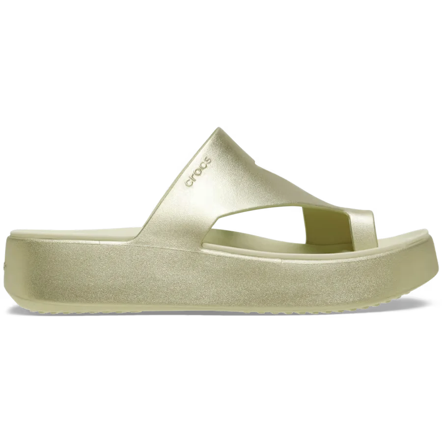 Getaway Metallic Platform Toe Loop