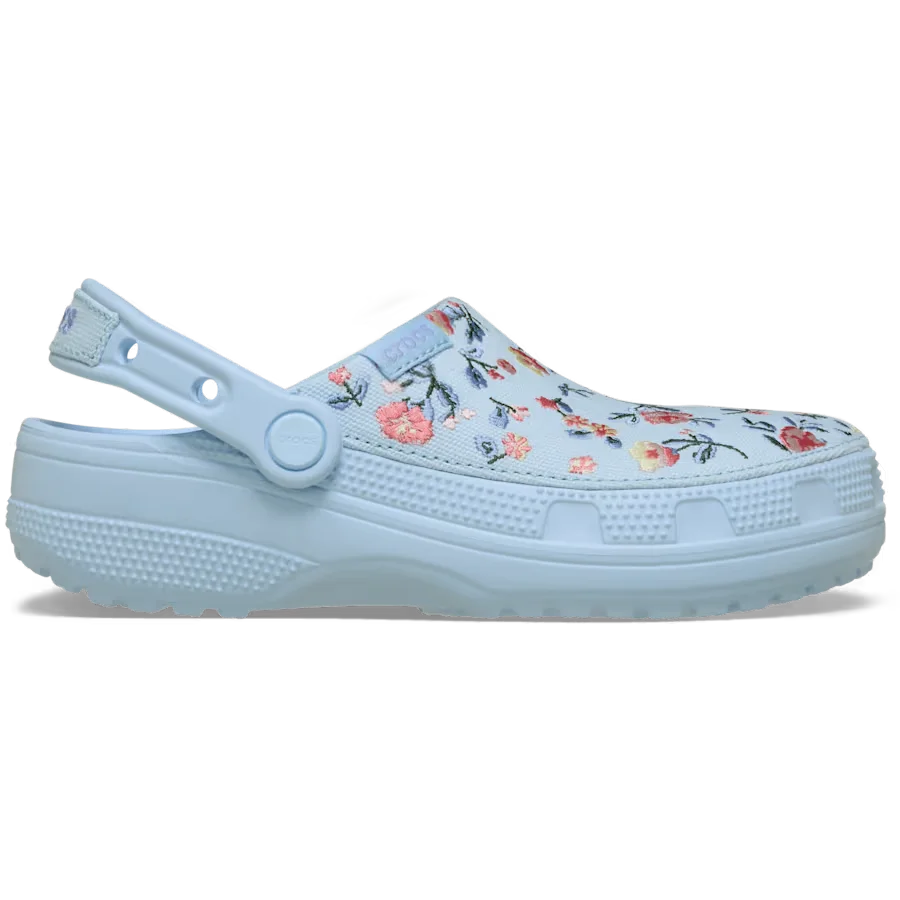 Classic Crafted Floral Clog